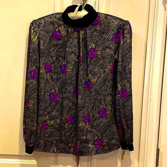 Vintage NWT! Gorgeous!!Joan Collins Silk blouse - Picture 1 of 6